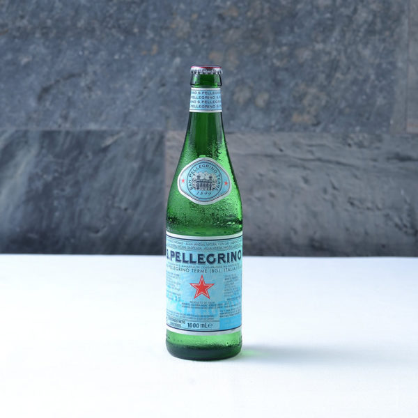 Botella agua Pellegrino 1l.